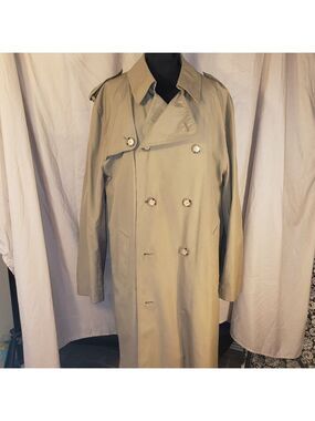 Woodmere Tan Trench Coat, Size 46 REG